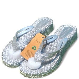 Ilse Jacobsen Scandinavian Cheerful 13 Metallic Silver Womens Sandals Size 6 NWT